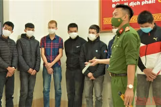Một số học sinh, thanh thiếu niên trong vụ hỗ chiến tại cơ quan Công an.