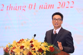 Phó Thủ tướng Vũ Đức Đam dự Hội nghị “Triển khai nhiệm vụ lao động, người có công và xã hội năm 2022”. (Ảnh: Hoàng Hiếu/TTXVN)