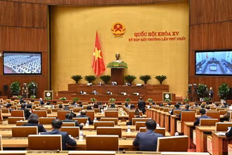 Quang cảnh phiên họp Quốc hội sáng 10/1. (Ảnh: Khoa Linh)