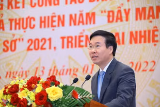 Đồng chí Võ Văn Thưởng phát biểu tại Hội nghị.