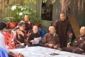 Cơ quan chức năng đã khởi tố vụ án liên quan đến những hành vi vi phạm, lợi dụng hoạt động tôn giáo, từ thiện để trục lợi tại Tịnh thất Bồng Lai. (Ảnh: TTXVN/tuoitre.vn).