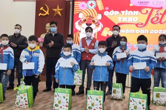 Chương trình "Góp tình trao Tết" tại Big C Việt Trì. (Ảnh: Tập đoàn Central Retail cung cấp)