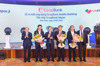Lễ ra mắt thẻ chip Co-op Bank Napas tại Vĩnh Phúc vừa qua.