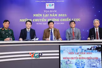 Tọa đàm "Nhìn lại 2021 - Những chuyển hướng chiến lược". (Ảnh: VGP).