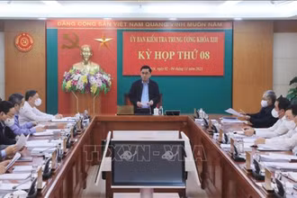 Kỳ họp thứ 8 Ủy ban Kiểm tra Trung ương. (Ảnh TTX)