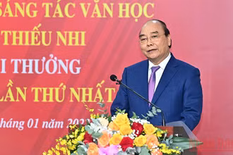 Chủ tịch nước Nguyễn Xuân Phúc phát biểu tại Lễ phát động. (Ảnh: ĐĂNG KHOA)