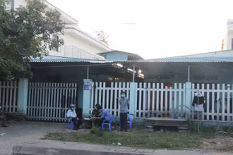 Khu nhà trọ xảy ra sự việc.