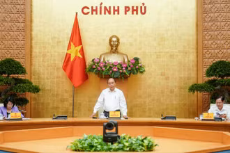 Thủ tướng Nguyễn Xuân Phúc chủ trì cuộc họp xét tặng danh hiệu Anh hùng Lao động (Ảnh: TRẦN HẢI)