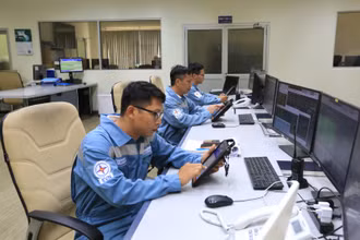 EVN đang tích cực ứng dụng lợi thế cuộc cách mạng công nghiệp 4.0 vào quá trình sản xuất, kinh doanh, vận hành hệ thống điện.