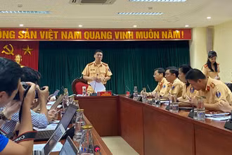 Sẽ hạn chế quy định tước giấy phép lái xe
