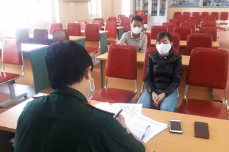 Hai đối tượng tại bị bắt giữ.
