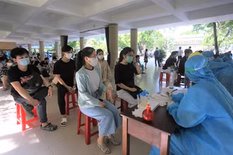 Đà Nẵng tăng cường xét nghiệm, truy vết Covdi-19 trong cộng đồng.