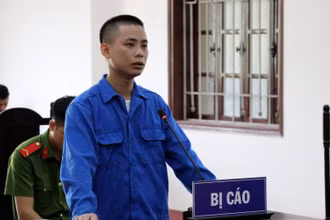 Bị cáo Nguyễn Văn Khiển tại phiên tòa.