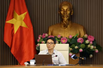 Phó Thủ tướng Vũ Đức Đam chủ trì cuộc họp Ban Chỉ đạo Quốc gia phòng, chống Covid-19. (Ảnh: VGP)