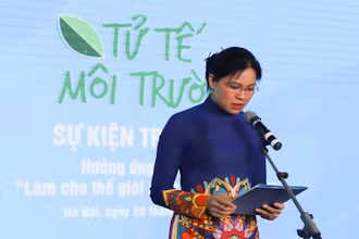 Chủ tịch Hội LHPN Việt Nam Hà Thị Nga phát biểu ý kiến tại sự kiện