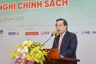 Phó Thống đốc NHNN Nguyễn Kim Anh phát biểu tại Diễn đàn.