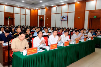 Các đại biểu dự hội nghị.