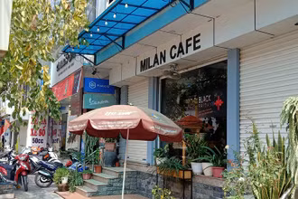Nhiều hàng quán tại thành phố Sơn La đã phải dừng hoạt động do liên quan đến các ca F0.