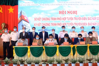 Đảng ủy Quân cảng Sài Gòn ký kết chương trình phối hợp tuyên truyền năm 2022 với Ban Tuyên giáo các tỉnh Đắk Nông, Thanh Hóa, Hậu Giang, Kon Tum, Gia Lai và Bình Dương. 