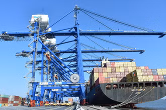 Hai tháng đầu năm 2022, kim ngạch xuất khẩu hàng hóa ước đạt 53,79 tỷ USD