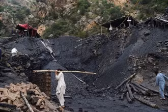 Công nhân tại các mỏ than ở Pakistan không được bảo đảm an toàn. (Ảnh: pakistantoday)