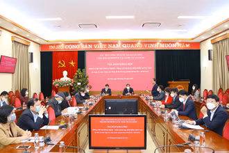 Quang cảnh buổi tọa đàm.