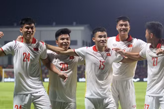 Đội tuyển U23 Việt Nam hoàn toàn áp đảo thế trận trước U23 Singapore. (Ảnh: VFF)