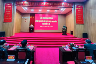 Quang cảnh lễ khai giảng.