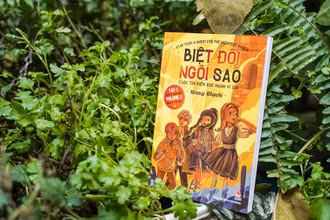 Tập 1 của bộ truyện "Biệt đội ngôi sao". (Ảnh: Nhà xuất bản Kim Đồng)