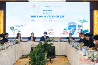 Quang cảnh buổi tọa đàm.