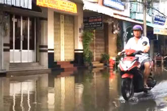 Triều cường kèm mưa lớn kéo dài, gây ngập nhiều nơi tại Bạc Liêu