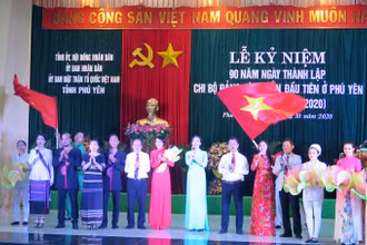 Kỷ niệm 90 năm Ngày thành lập Chi bộ Đảng đầu tiên tại Phú Yên
