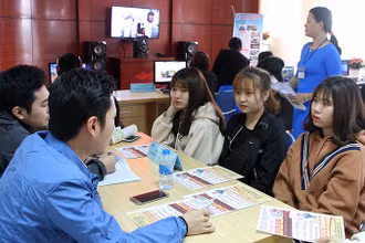 Tăng cường kết nối việc làm trong bối cảnh dịch Covid-19