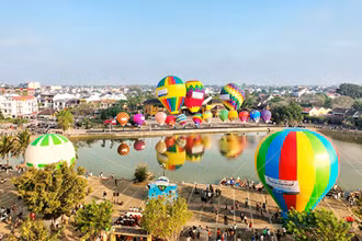 Quang cảnh Ngày hội khinh khí cầu.