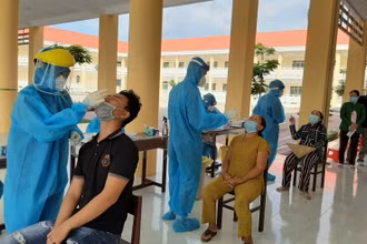 TP Cần Thơ đã mua hơn 247.000 kit xét nghiệm Covid-19 của Công ty Việt Á trong 2 năm 2020 và 2021.