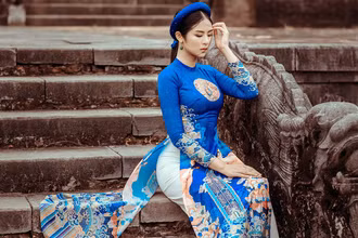 Hoa hậu Ngọc Hân trong bộ áo dài Nhã nhạc cung đình Huế của mình. (Ảnh: Nhân vật cung cấp)