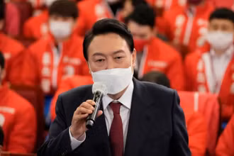 Tổng thống đắc cử Hàn Quốc Yoon Suk-yeol tuyên bố để ngỏ cánh cửa đối thoại với Triều Tiên. (Ảnh minh họa: REUTERS)