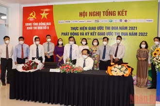Các đơn vị Khối thi đua số 9 Đồng Nai ký kết giao ước thi đua năm 2022.