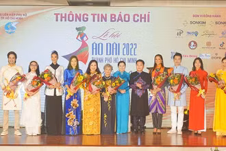 Các Đại sứ Lễ hội Áo dài năm 2022.