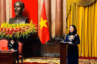 Phó Chủ tịch nước Võ Thị Ánh Xuân phát biểu tại buổi gặp mặt.