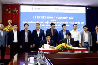 Hợp tác tăng cường xây dựng nền tảng dữ liệu số của EVN