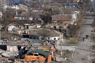 Một góc của thành phố cảng Mariupol, ngày 28/3. (Ảnh: Reuters)