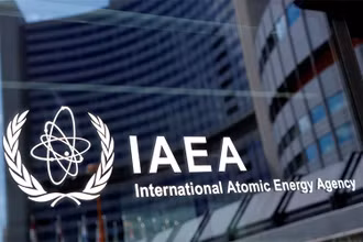 Biểu trưng của IAEA. (Ảnh: Reuters)
