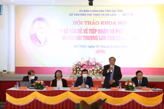 Gần 200 đại biểu, các nhà khoa học, các thầy thuốc trên toàn quốc tham dự hội thảo. 