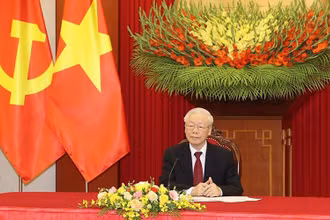Tổng Bí thư Nguyễn Phú Trọng tại cuộc điện đàm với Thủ tướng Đức Olaf Scholz. (Ảnh: Trí Dũng/TTXVN)