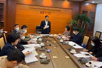 PGS, TS Lương Ngọc Khuê phát biểu tại buổi làm việc. 
