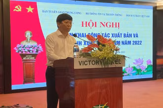 Phó trưởng Ban Tuyên giáo Trung ương Trần Thanh Lâm phát biểu chỉ đạo tại Hội nghị.