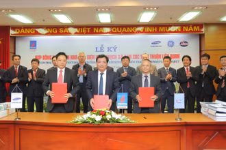 Quang cảnh lễ ký.