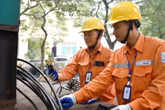 EVN siết chặt quy trình ghi chỉ số đồng hồ đo điện