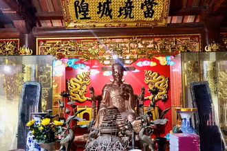 Tượng thờ Thái sư Lưu Cơ tại đình Đại Từ, xã Đại Đồng, Văn Lâm, Hưng Yên. (Ảnh: Ban tổ chức hội thảo cung cấp)